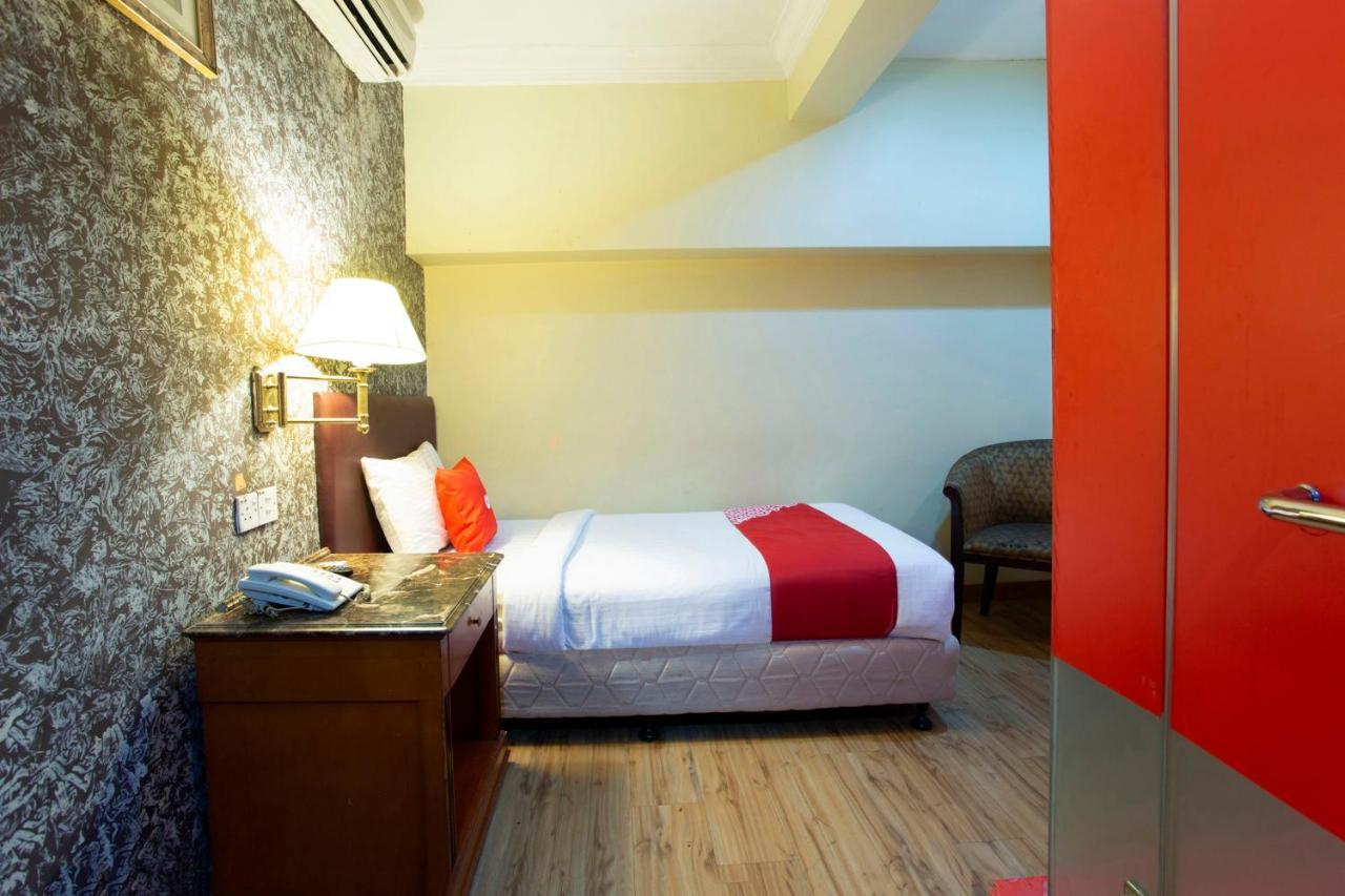 Super Oyo Capital O 90125 Hotel Grand Orchard Kuala Lumpur Esterno foto